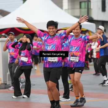 Runner Photo 7613581