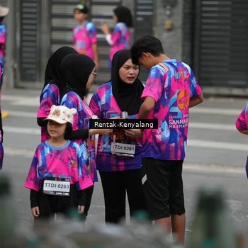 Runner Photo 7613584