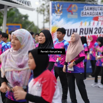 Runner Photo 7613592