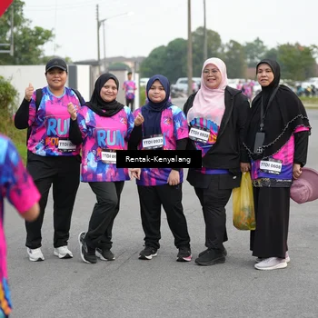 Runner Photo 7613616