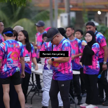 Runner Photo 7613621