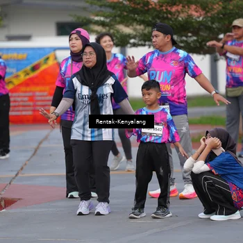 Runner Photo 7613634