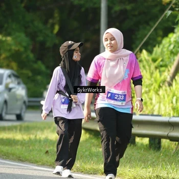 Runner Photo 7613676
