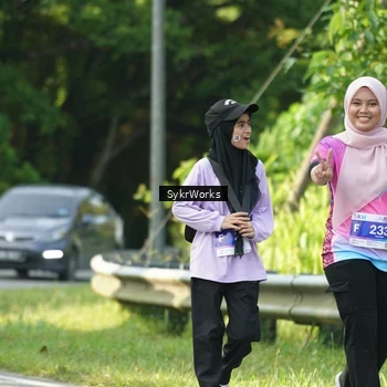 Runner Photo 7613681