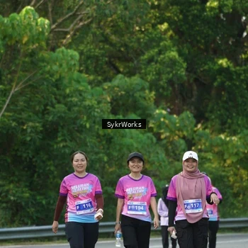 Runner Photo 7613701