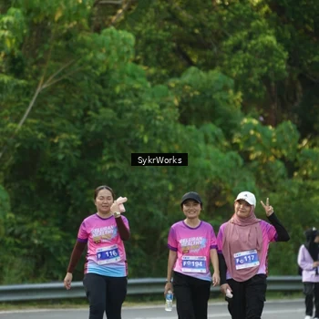 Runner Photo 7613708