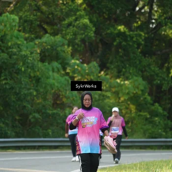Runner Photo 7613712