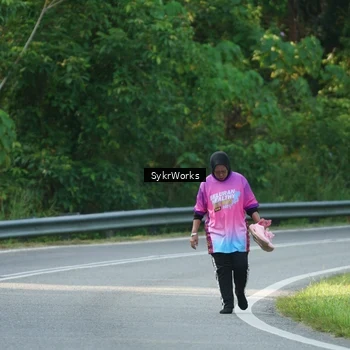 Runner Photo 7613716