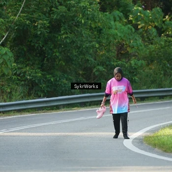 Runner Photo 7613723