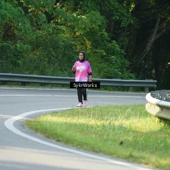 Runner Photo 7613726