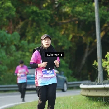Runner Photo 7614753
