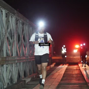 Runner Photo 7615316