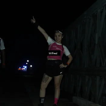 Runner Photo 7615344