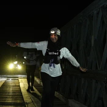 Runner Photo 7615356