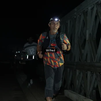 Runner Photo 7615374