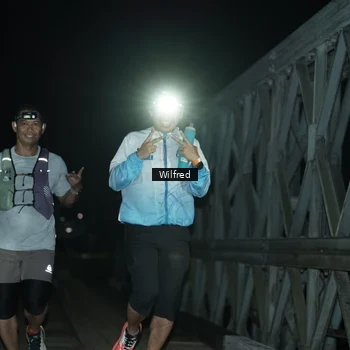 Runner Photo 7615411