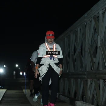 Runner Photo 7615432