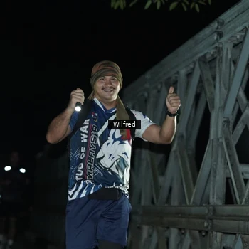 Runner Photo 7615445
