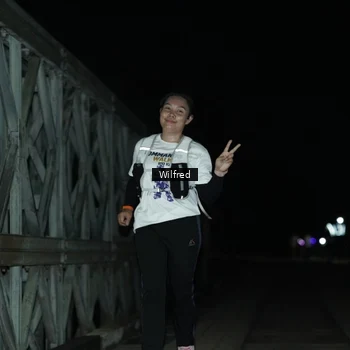 Runner Photo 7615462