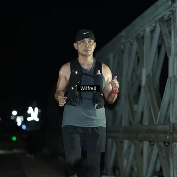 Runner Photo 7615472