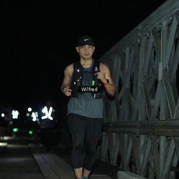 Runner Photo 7615473