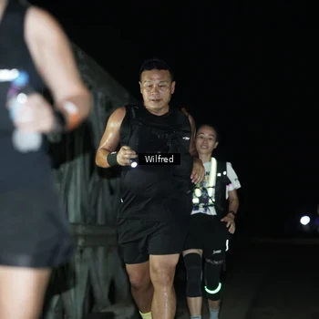 Runner Photo 7615481