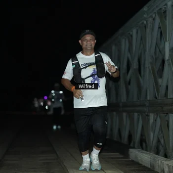 Runner Photo 7615482