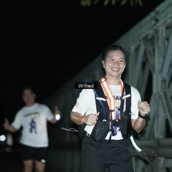 Runner Photo 7615483