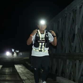 Runner Photo 7615546