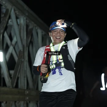 Runner Photo 7615610