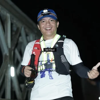 Runner Photo 7615612