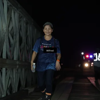 Runner Photo 7615696
