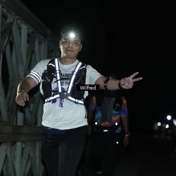 Runner Photo 7615754