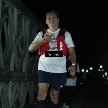 Runner Photo 7615772