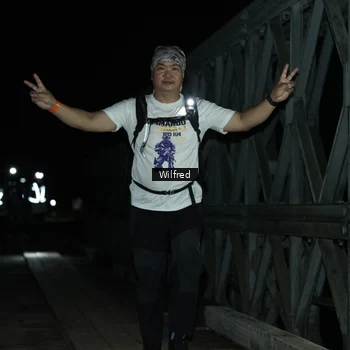 Runner Photo 7615819