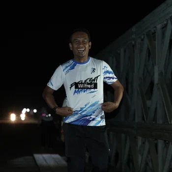 Runner Photo 7615857