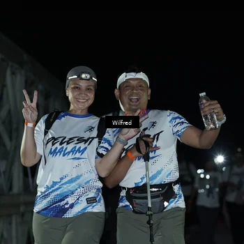 Runner Photo 7615870