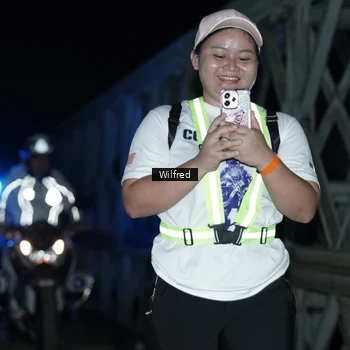 Runner Photo 7615886
