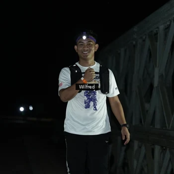 Runner Photo 7615911