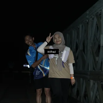Runner Photo 7615925