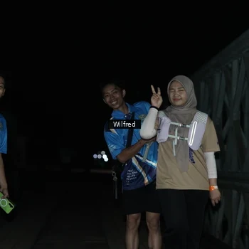 Runner Photo 7615927