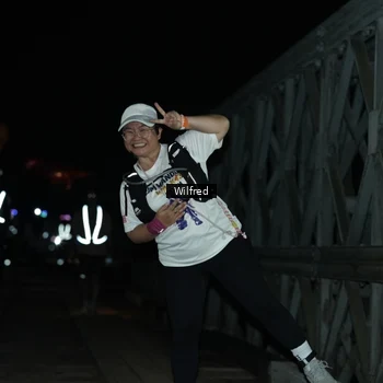 Runner Photo 7615933