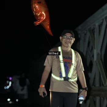 Runner Photo 7615948
