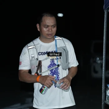 Runner Photo 7616028