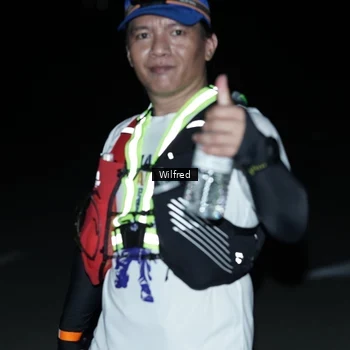 Runner Photo 7616037