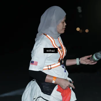 Runner Photo 7616068