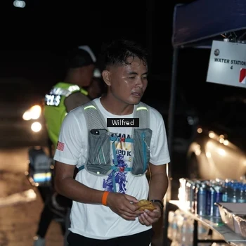 Runner Photo 7616138