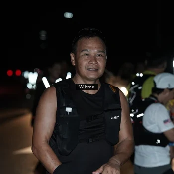 Runner Photo 7616173