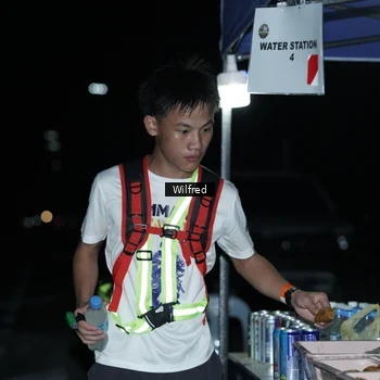 Runner Photo 7616195