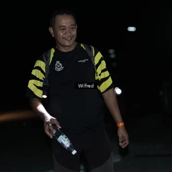 Runner Photo 7616213
